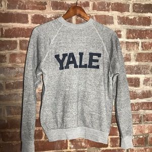 VINTAGE YALE SWEATSHIRT**GILMORE GIRLS